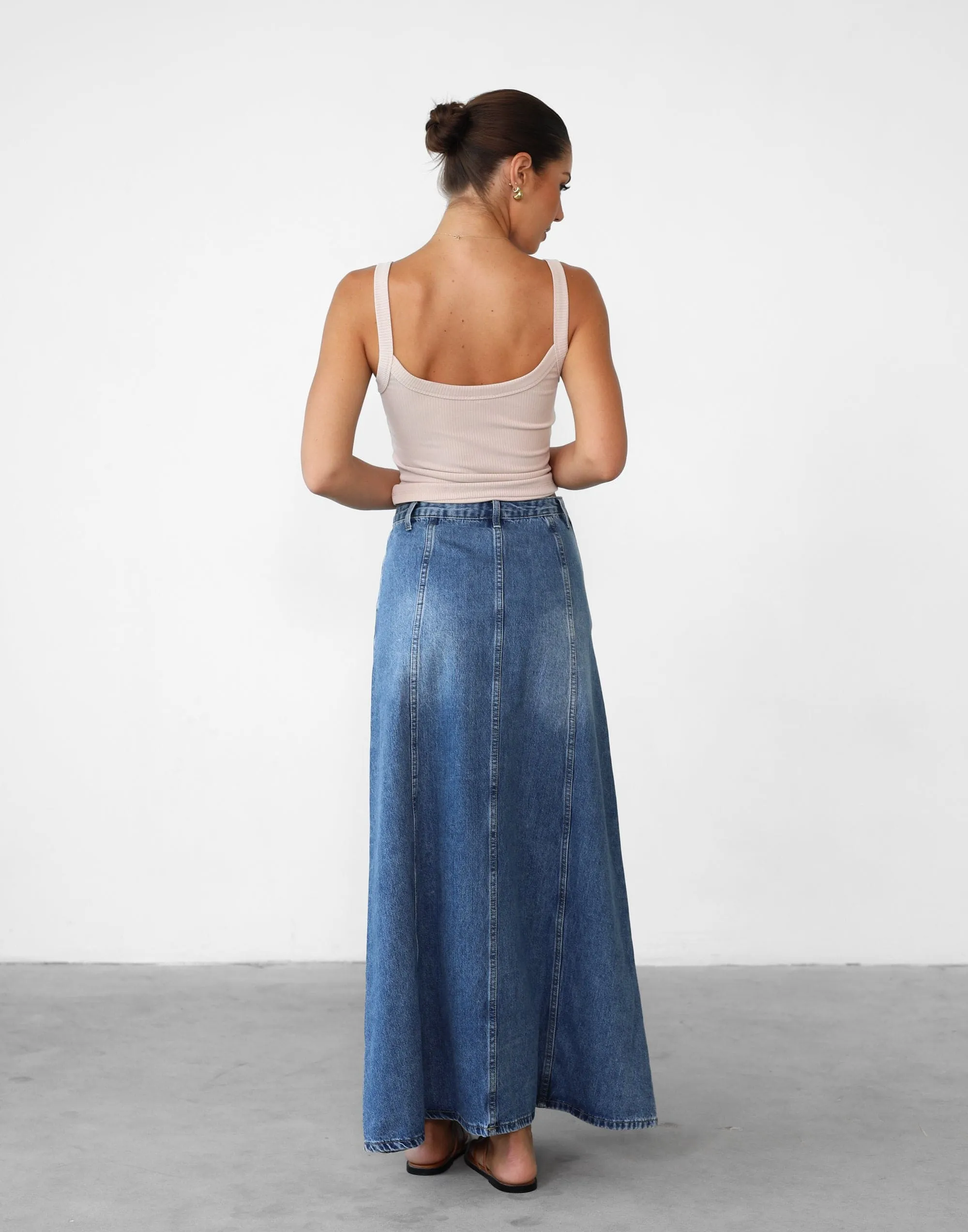 Akara Denim Maxi Skirt (Blue Denim)