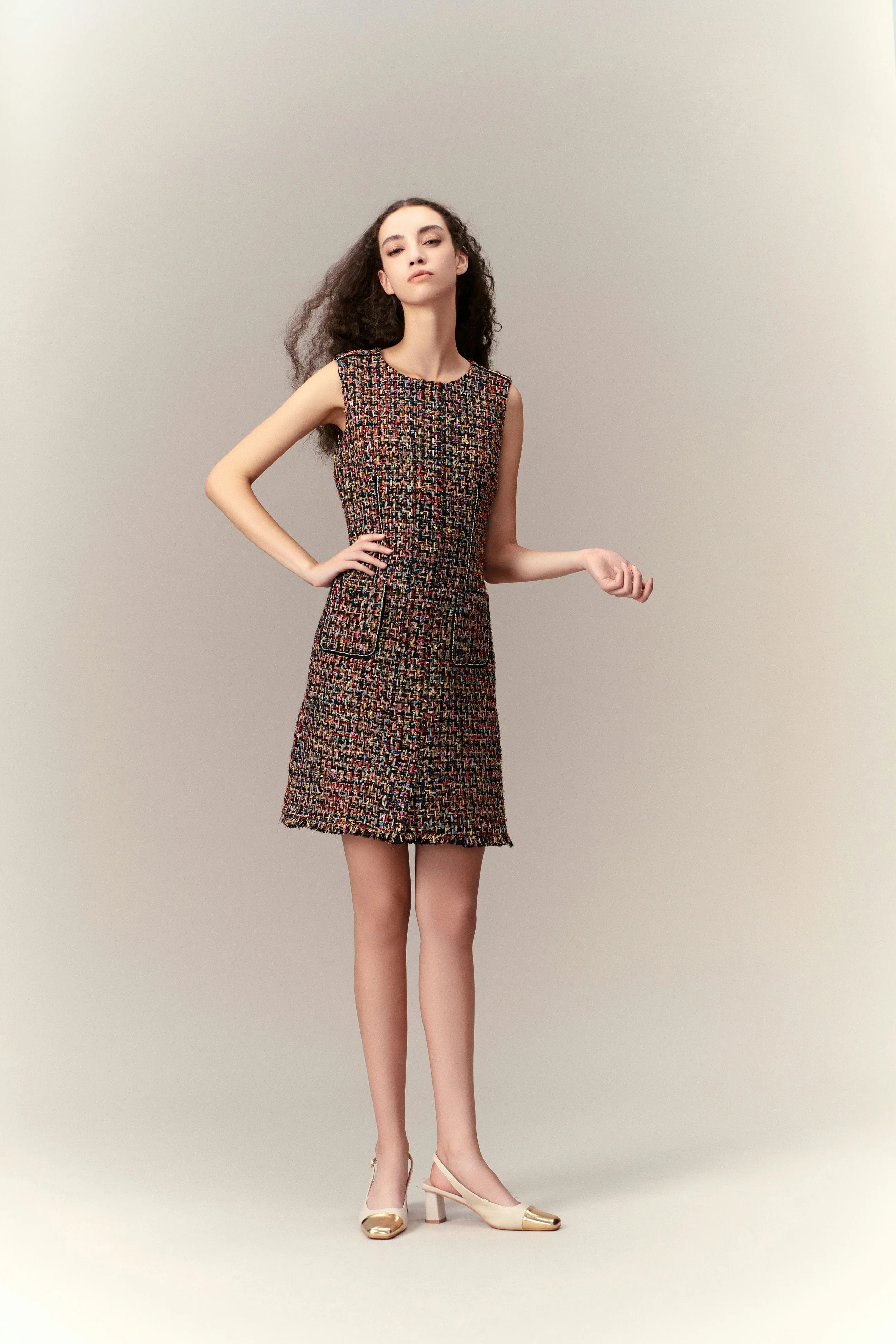 Chunky Woven Patch-pocket Sleeveless Tweed Dress