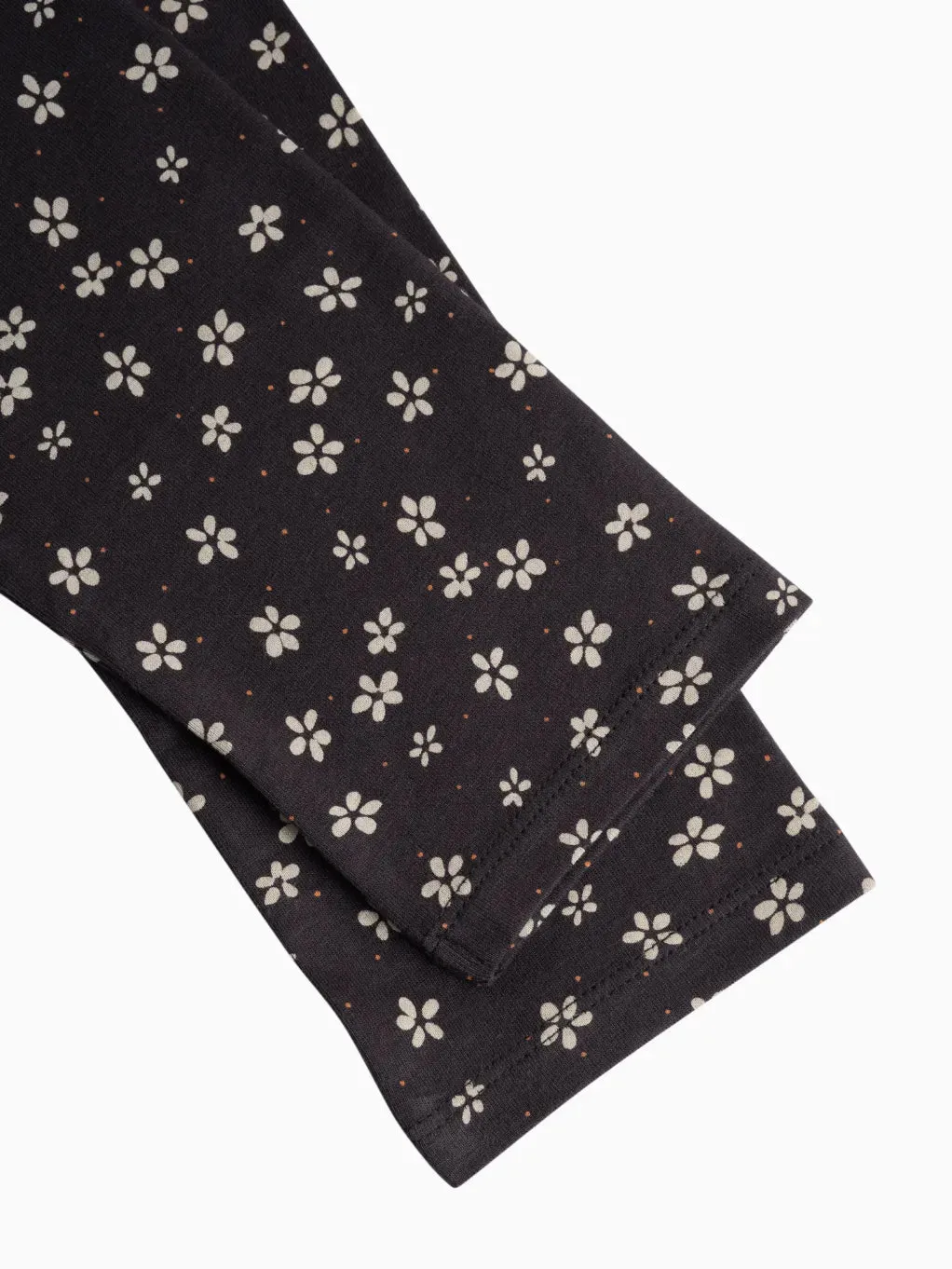 Flower pattern in black  leggings  for baby girl