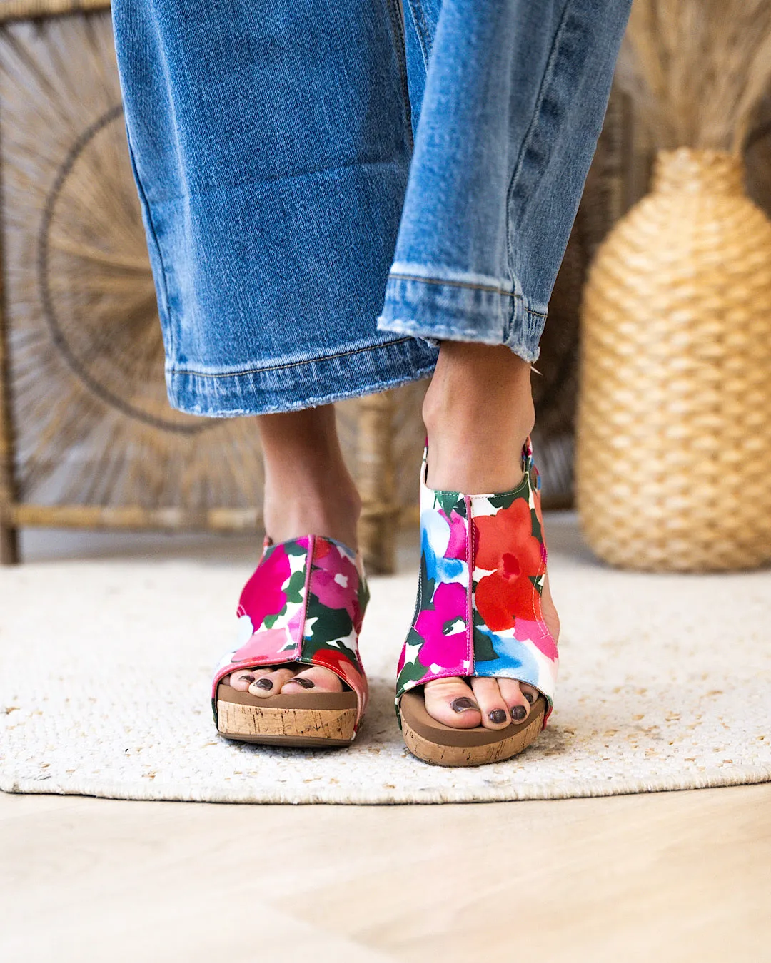 NEW! Corkys Carley Wedge Sandals - Flowers