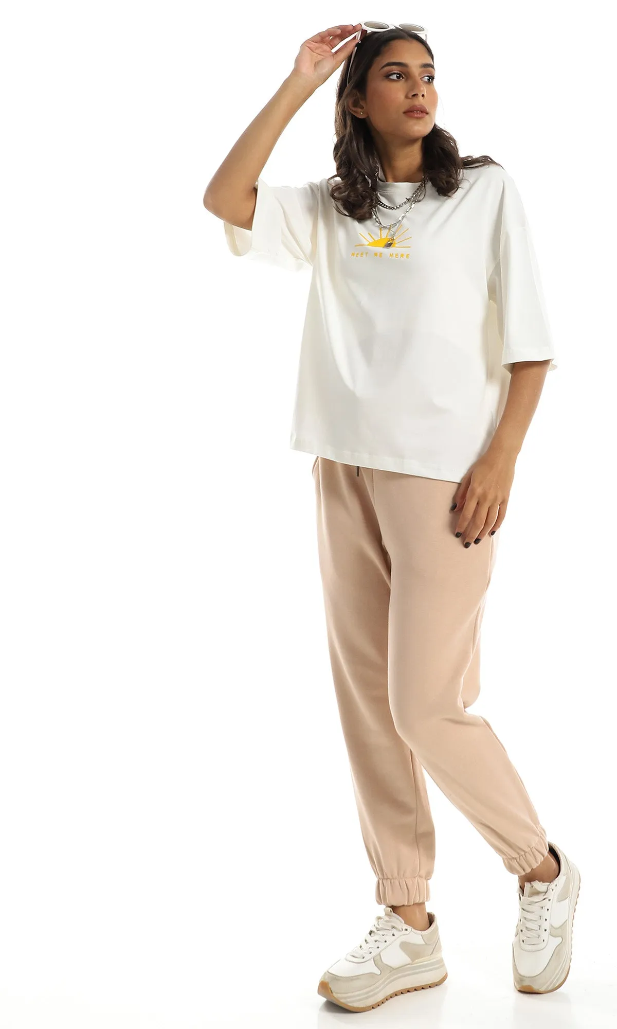 O158167 Elastic Hem Light Beige Jogger With Side Pockets