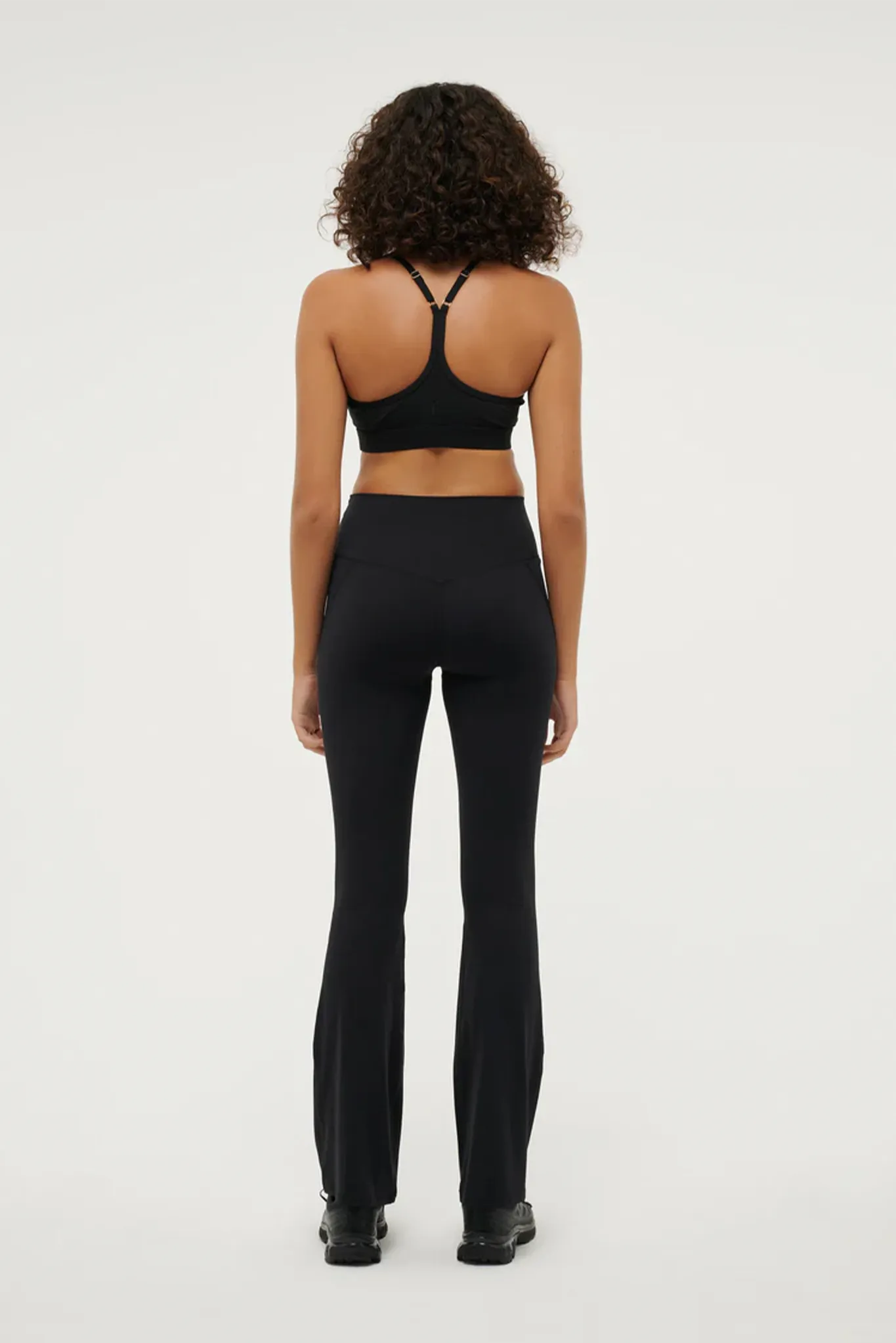 Reform Full Length Flare Legging | Black